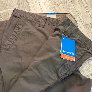 Columbia Men's Olive Brown Chinos - Outdoor Casual Pants